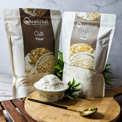 Front view of Oats Flour